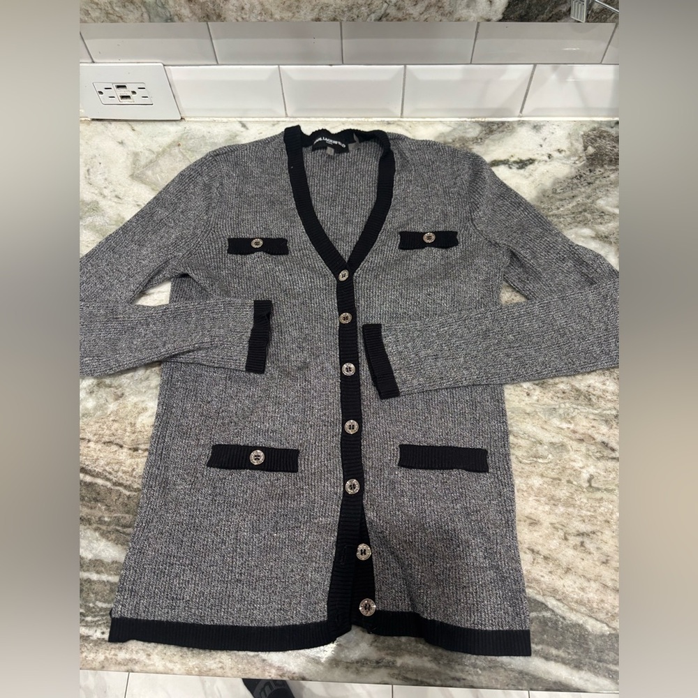 Karl Lagerfeld Sweater Women's
Small:S Grey Button in grey and black
